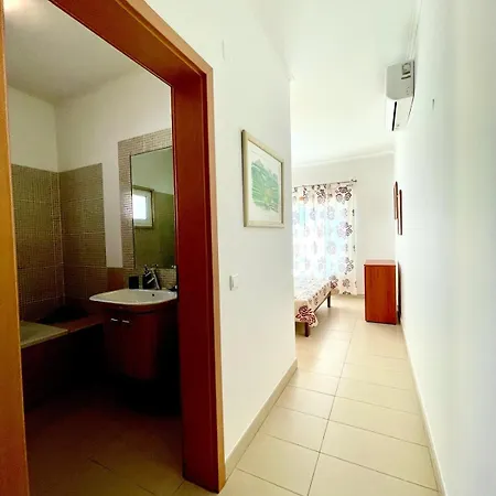 T2 Com Piscina- De Apartment
