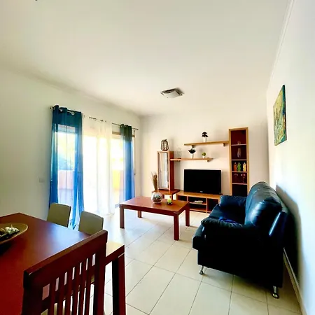 T2 Com Piscina- De Apartment